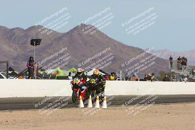 media/Dec-08-2024-CVMA (Sun) [[267e5a7075]]/Race 2-Amateur Supersport Open/